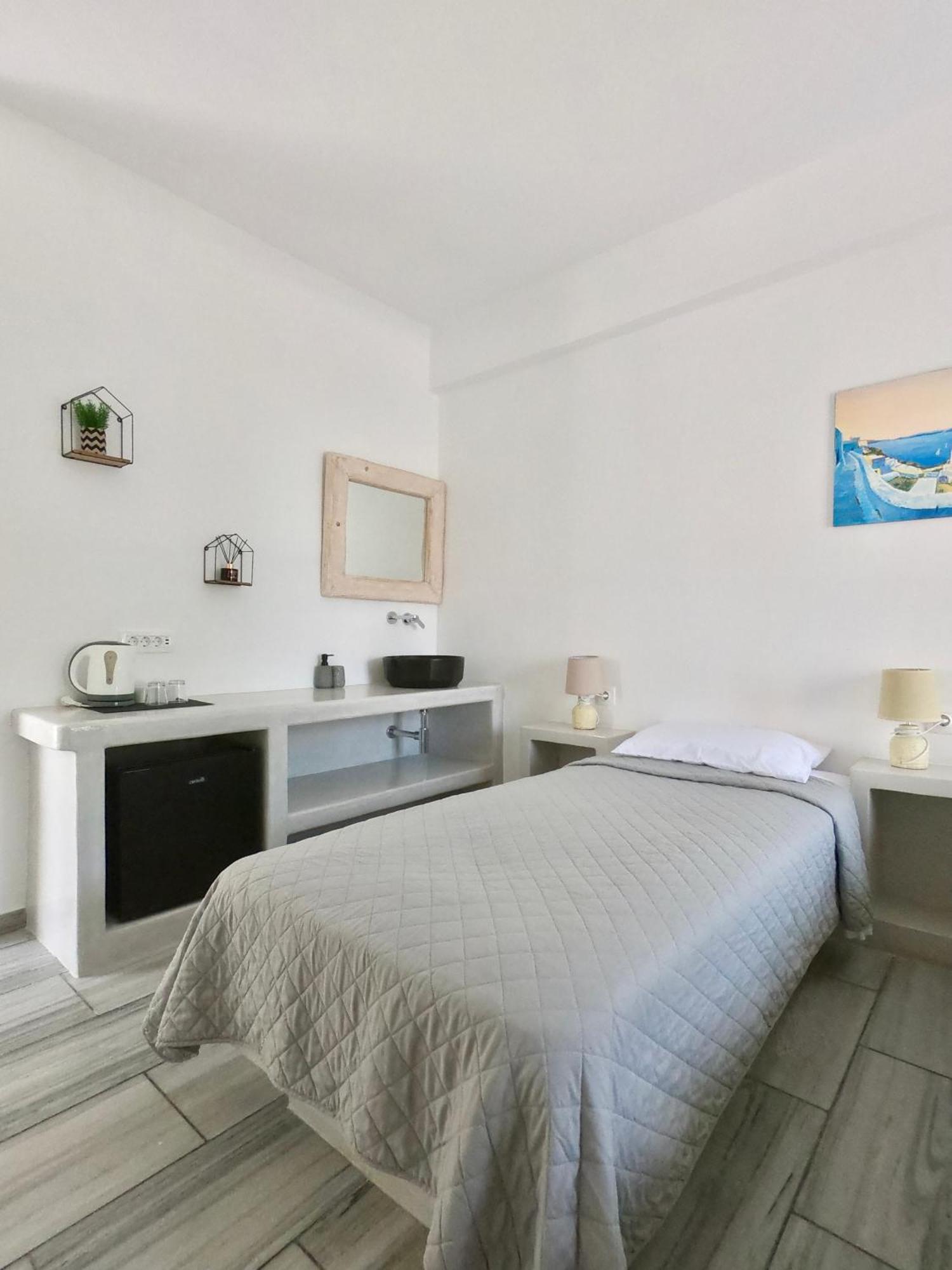 Anny Studios & Rooms Perissa Beach Buitenkant foto