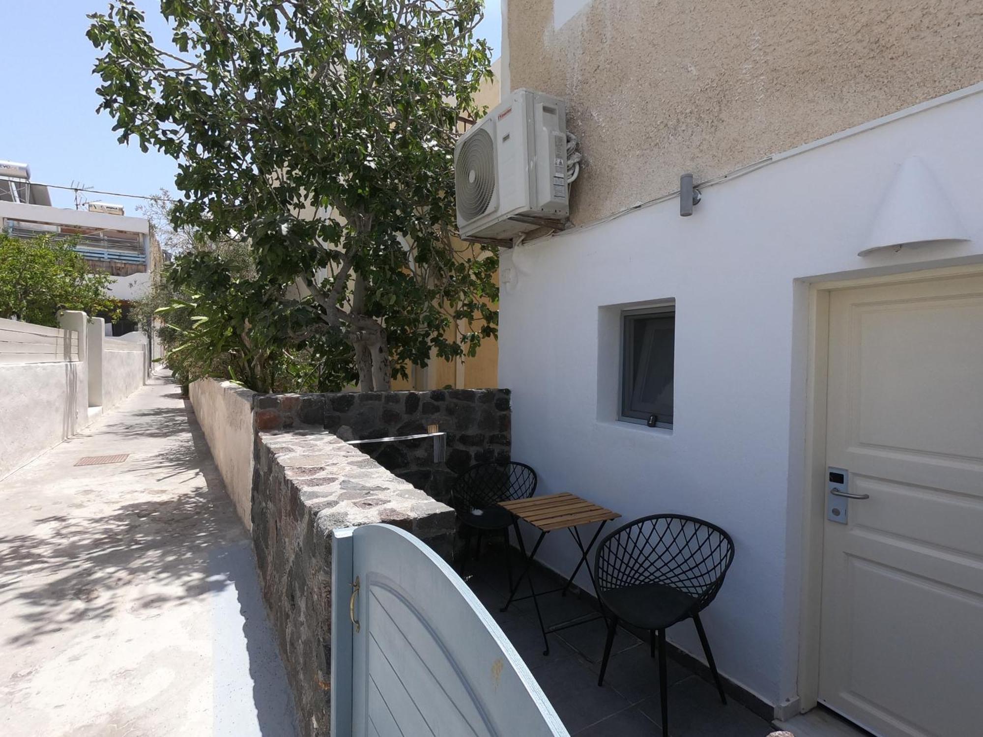 Anny Studios & Rooms Perissa Beach Buitenkant foto